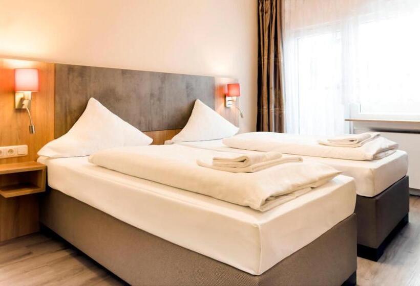 스탠다드 룸, Royal