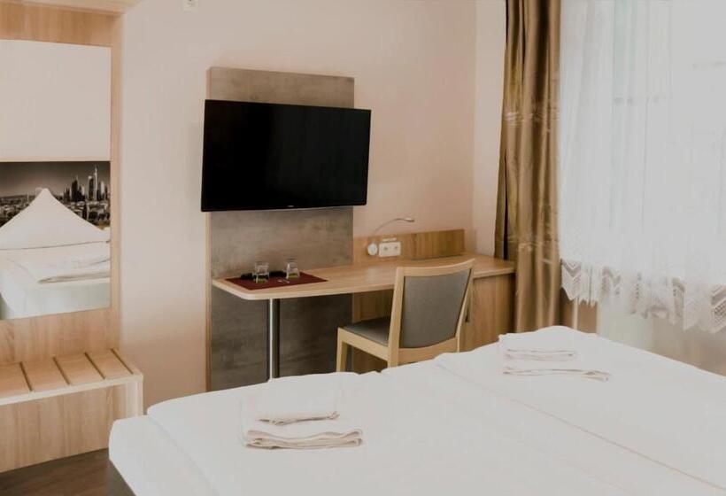 스탠다드 룸, Royal