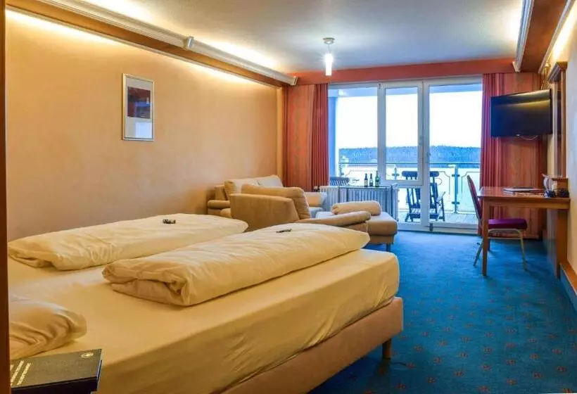 اتاق لوکس با بالکن, Vital  Und Wellnesshotel Albblick