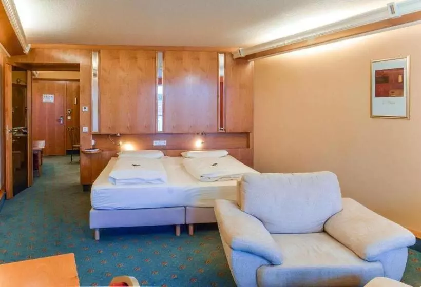 اتاق لوکس با بالکن, Vital  Und Wellnesshotel Albblick