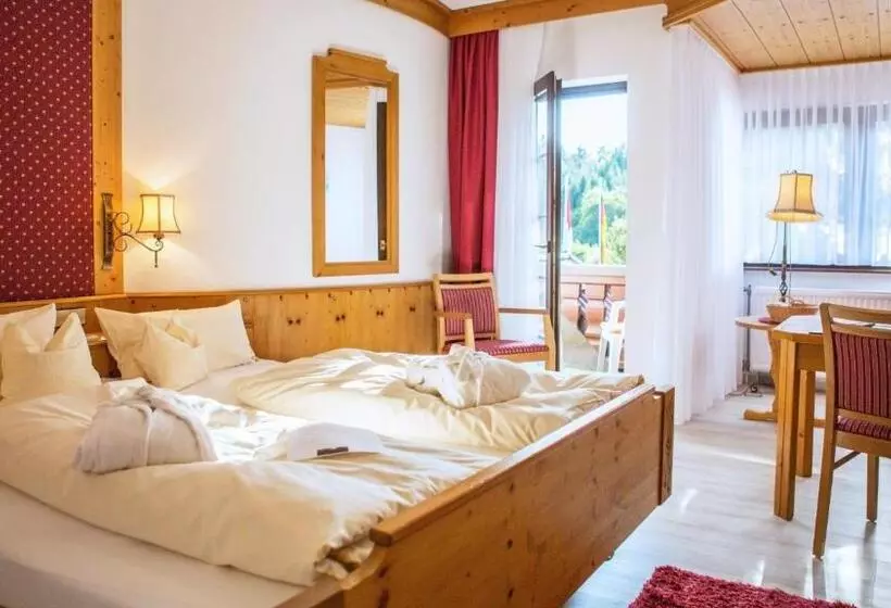 اتاق سوپریور با تخت بزرگ, Vital  Und Wellnesshotel Albblick