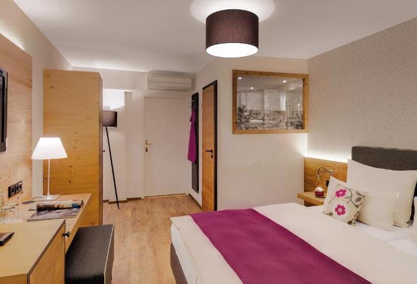 اتاق راحتی, Alpen Hotel München