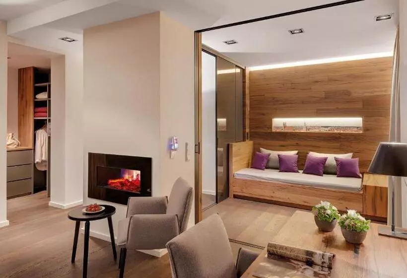 Suite, Alpen Hotel München