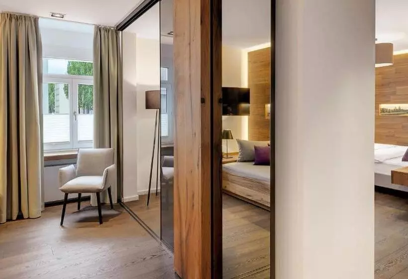 Suite, Alpen Hotel München