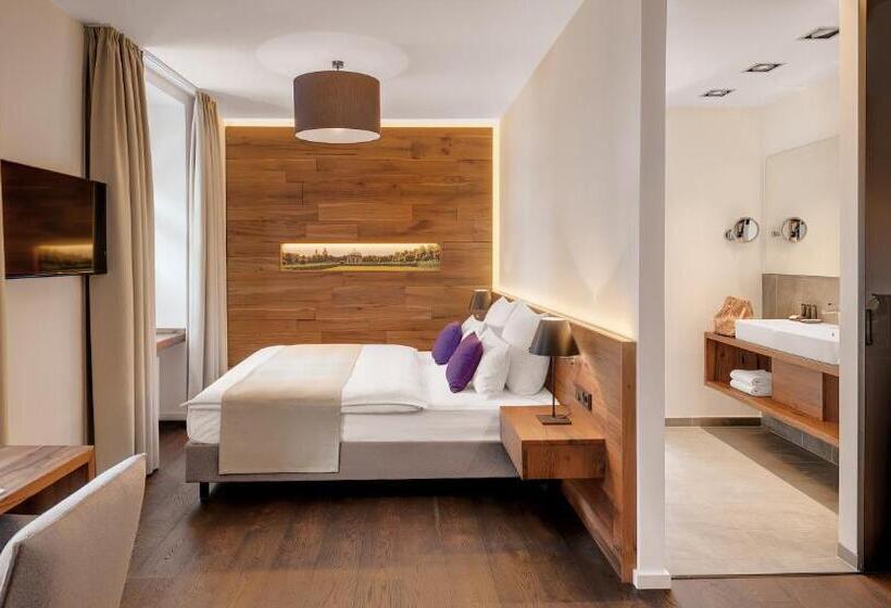 سوییت, Alpen Hotel München