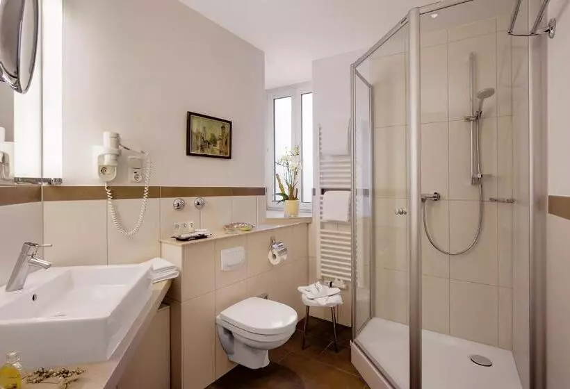 Quarto deluxe, Alpen Hotel München