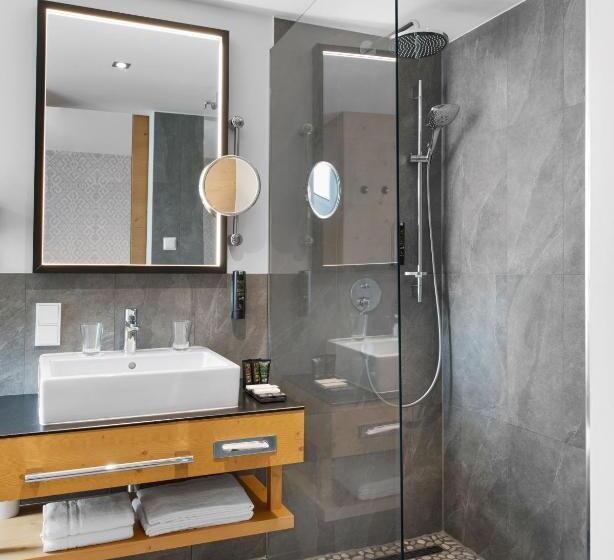 اتاق لوکس, Alpen Hotel München