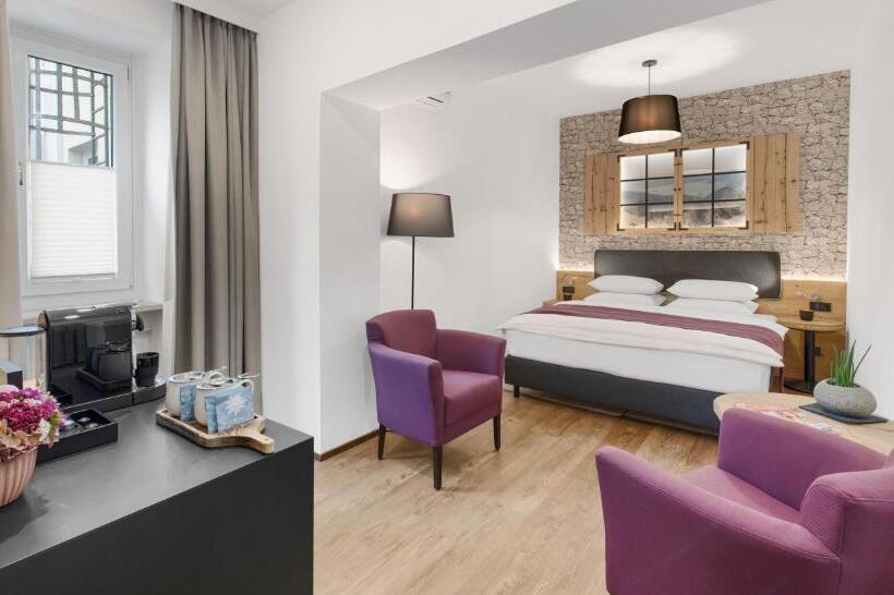 デラックスルーム, Alpen Hotel München