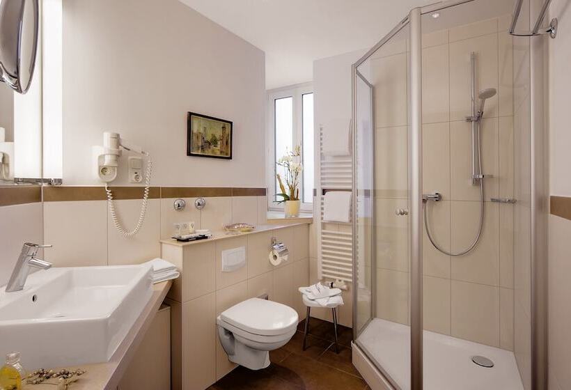 クラシックルーム, Alpen Hotel München