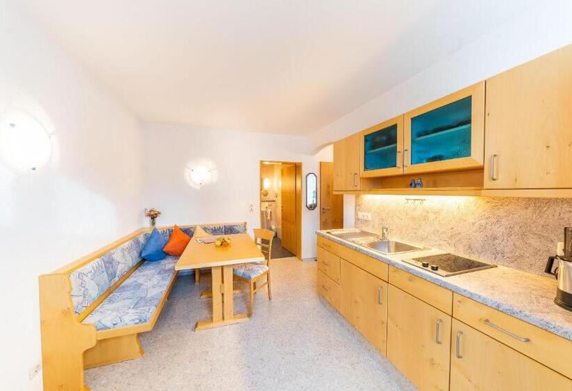 １ベッドルームアパートメント, Alpenhof