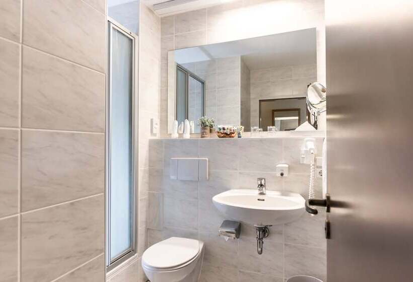 اتاق کلاسیک, Am Moosfeld