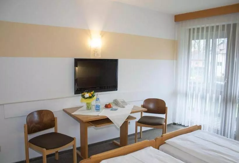 Chambre Economy, Am Regenbogen