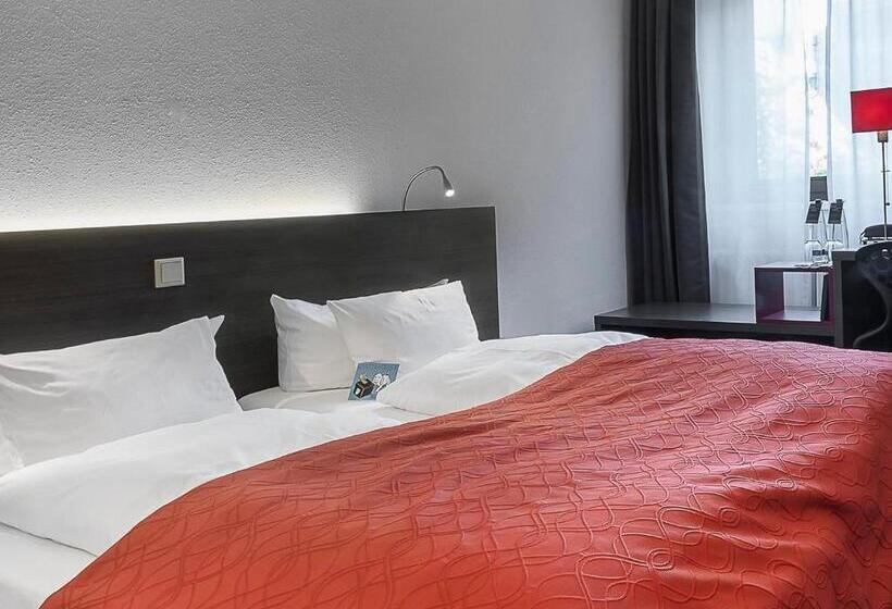 غرفة قياسية, Art & Business