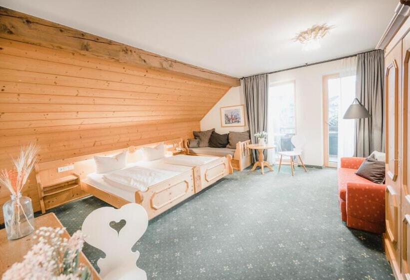 غرفة عائلية, Bavaria Bio