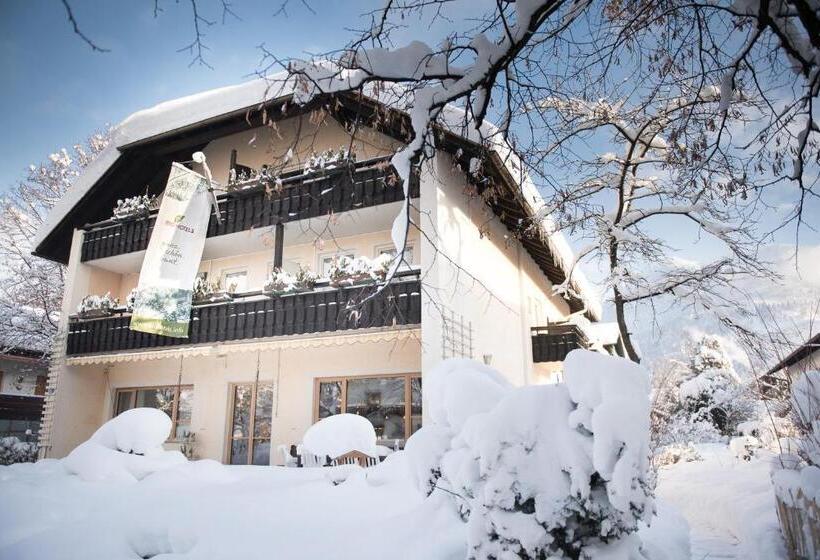 غرفة عائلية, Bavaria Bio