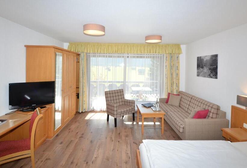 Manzaralı 1 Yatak Odalı Daire, Cafe Fuggerhof