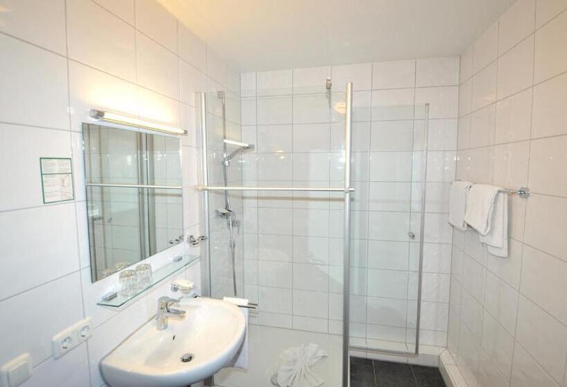 Manzaralı 1 Yatak Odalı Daire, Cafe Fuggerhof