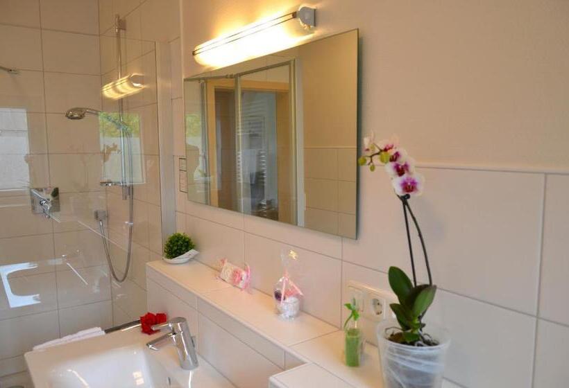 Balkonlu Standart Oda, Cafe Fuggerhof