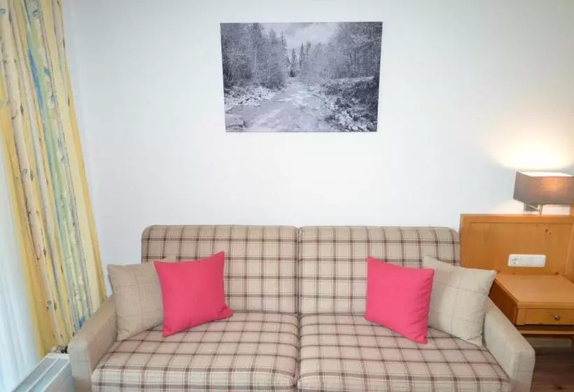 1 Bedroom Apartment with Views, Cafe Fuggerhof