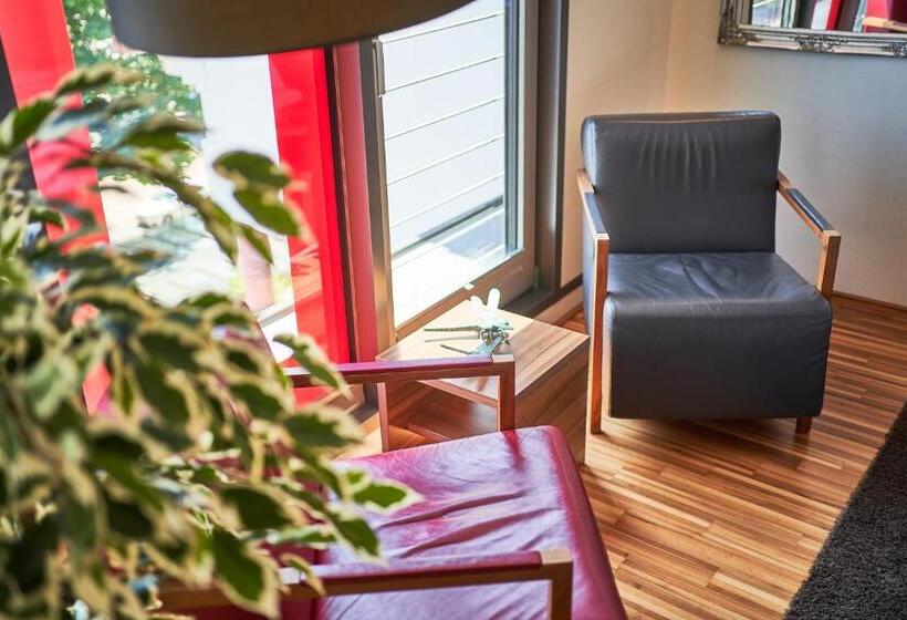 プレミアムルーム, City Krone