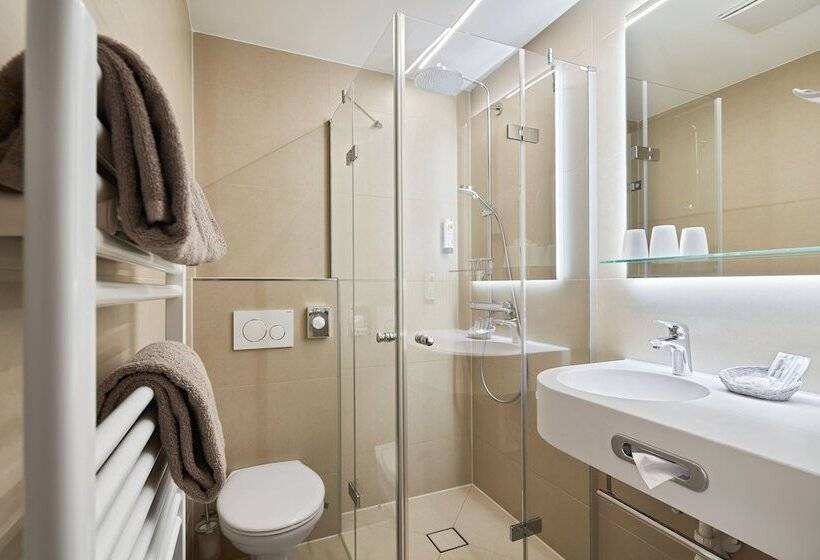 エコノミールーム, City Krone