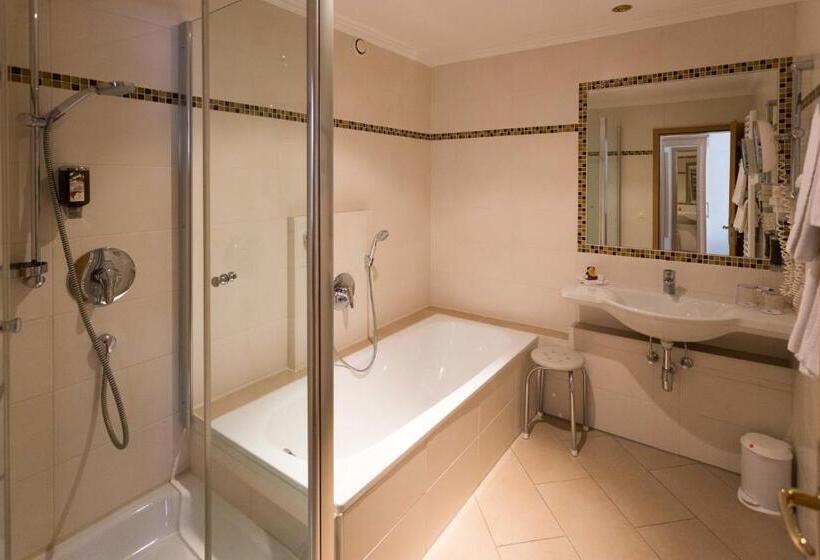 スーペリアージュニアスイート, Dirsch Wellness & Spa Resort