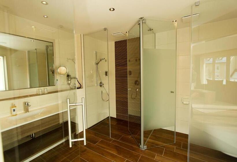 デラックスジュニアスイート, Dirsch Wellness & Spa Resort