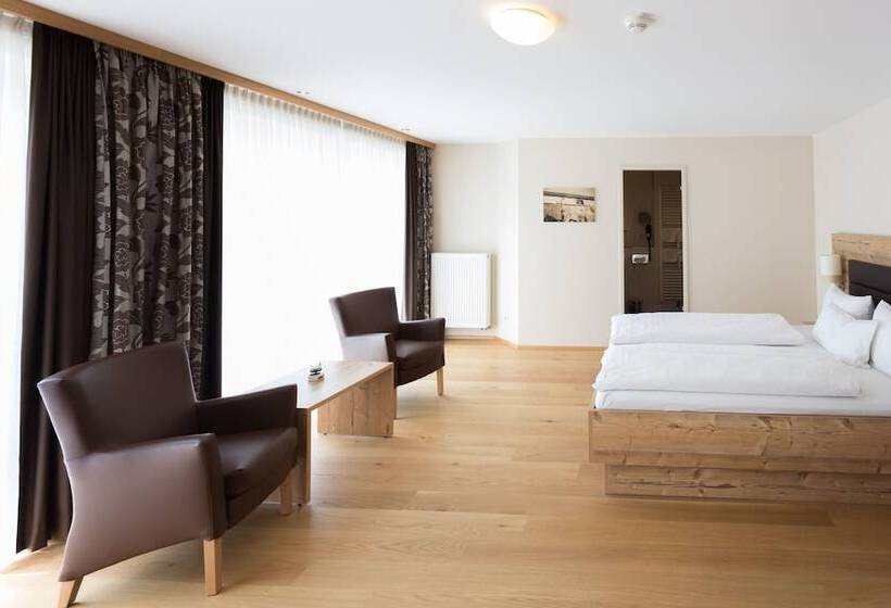 デラックスジュニアスイート, Dirsch Wellness & Spa Resort