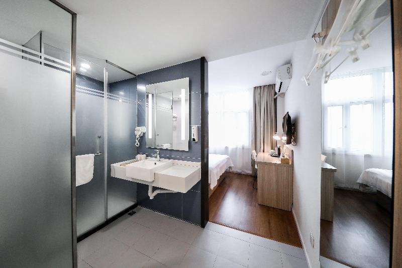 اتاق سوپریور یک تخته, Helvetia Hotel Munich City Center