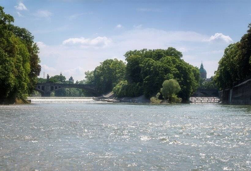 غرفة بريميوم مطلة على المدينة, Holiday Inn Munich City Centre, An Ihg