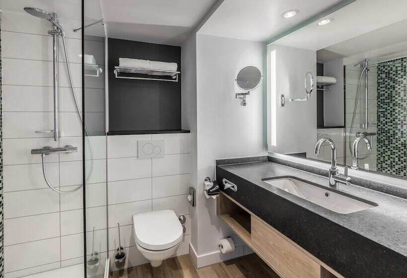 غرفة قياسية, Holiday Inn Munich City Centre, An Ihg