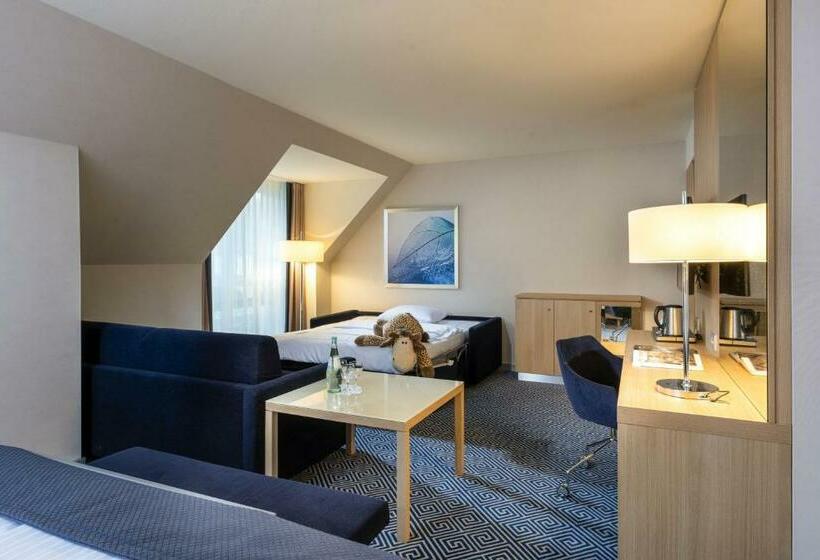 غرفة سوبيريور عائلية, Maritim Hotel Würzburg