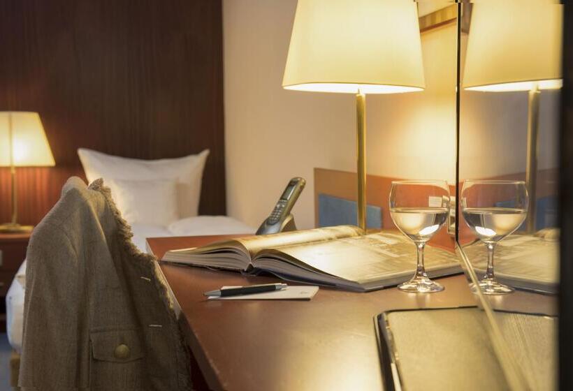 غرفة كومفورت, Maritim Hotel Würzburg