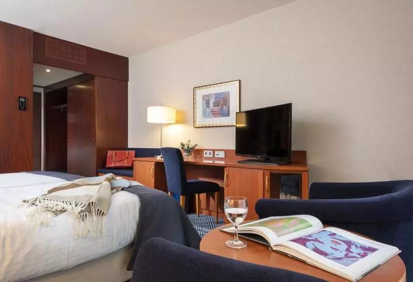 スーペリアールーム, Maritim Hotel Würzburg