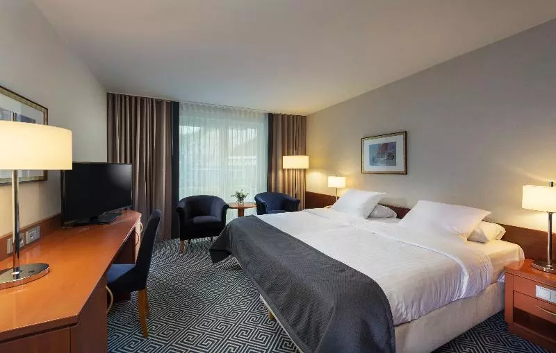 スタンダードルーム, Maritim Hotel Würzburg