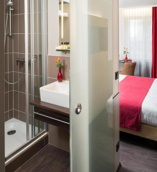 Quarto Estandar Individual, Munich City