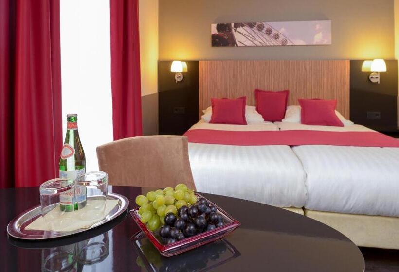 Quarto Triplo Estandar, Munich City