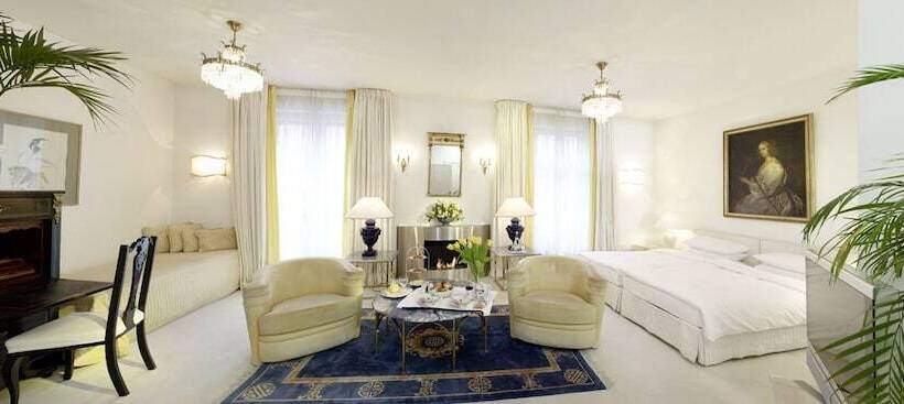 Полулюкс, Opera