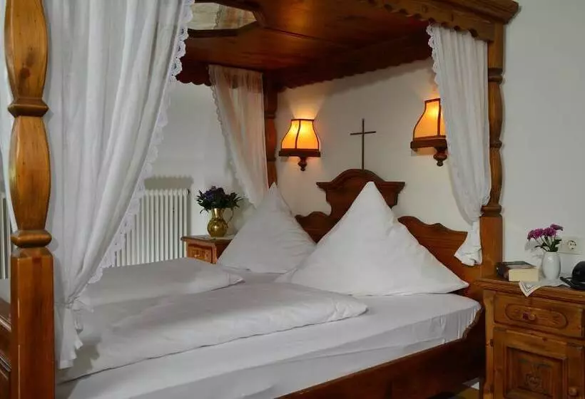 スタンダードルーム, Romantica Hotel Blauer Hecht