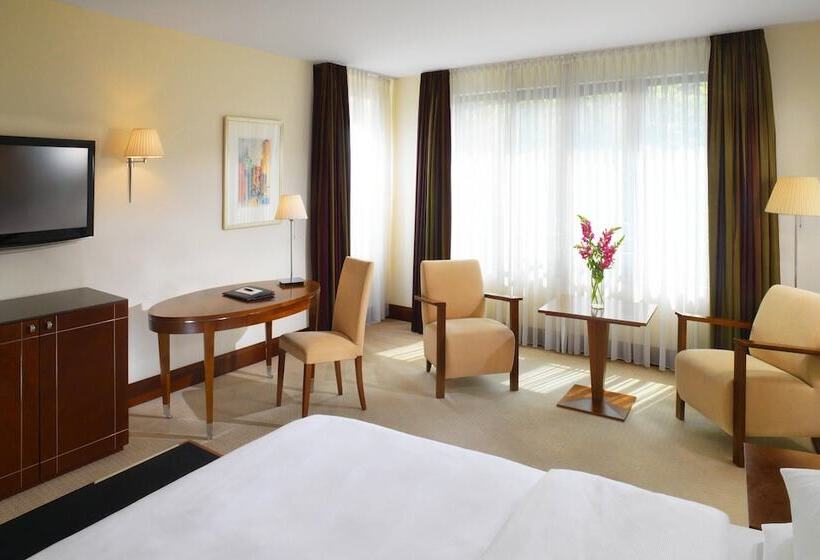 行政房间, Sheraton Carlton  Nuernberg