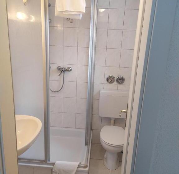 شقة غرفة نوم واحدة مزودة بشُرفة, Victoria