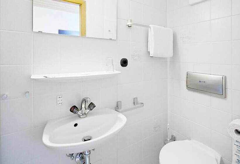 غرفة قياسية, Victoria