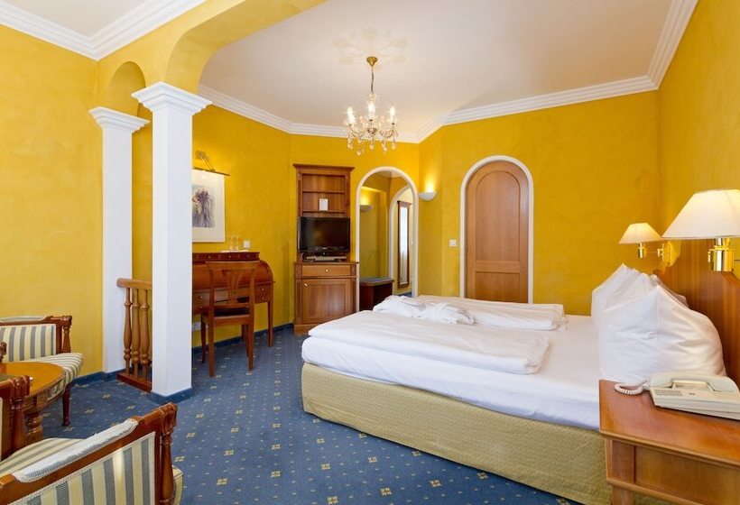 수피리어 룸 산전망, Wittelsbacher Hof Swiss Quality