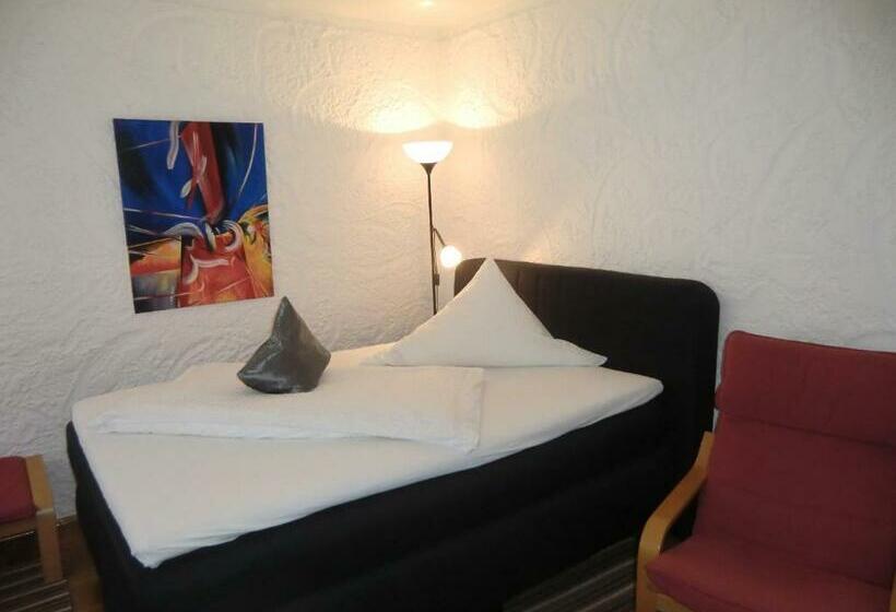 컴포트 싱글 룸, Zrenners Garni