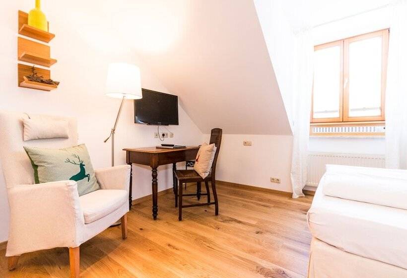 Номер Стандарт, Romantik Hotel Hirschen