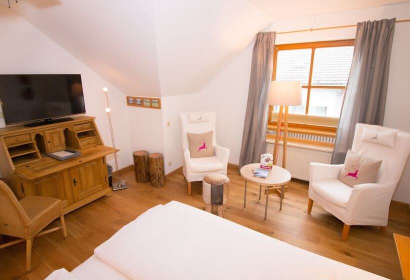 コンフォートルーム, Romantik Hotel Hirschen