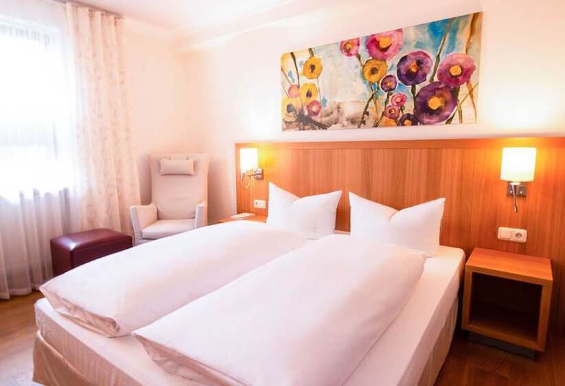 コンフォートルーム, Romantik Hotel Hirschen