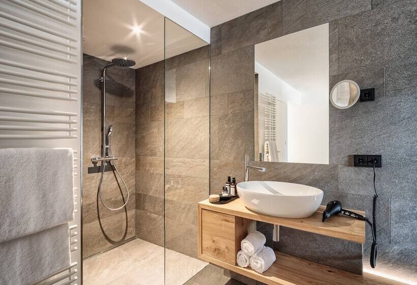 デラックスルーム, Romantik Hotel Hirschen