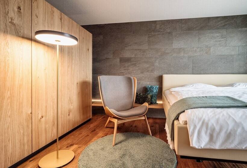 Номер Deluxe, Romantik Hotel Hirschen