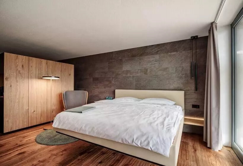 デラックスルーム, Romantik Hotel Hirschen
